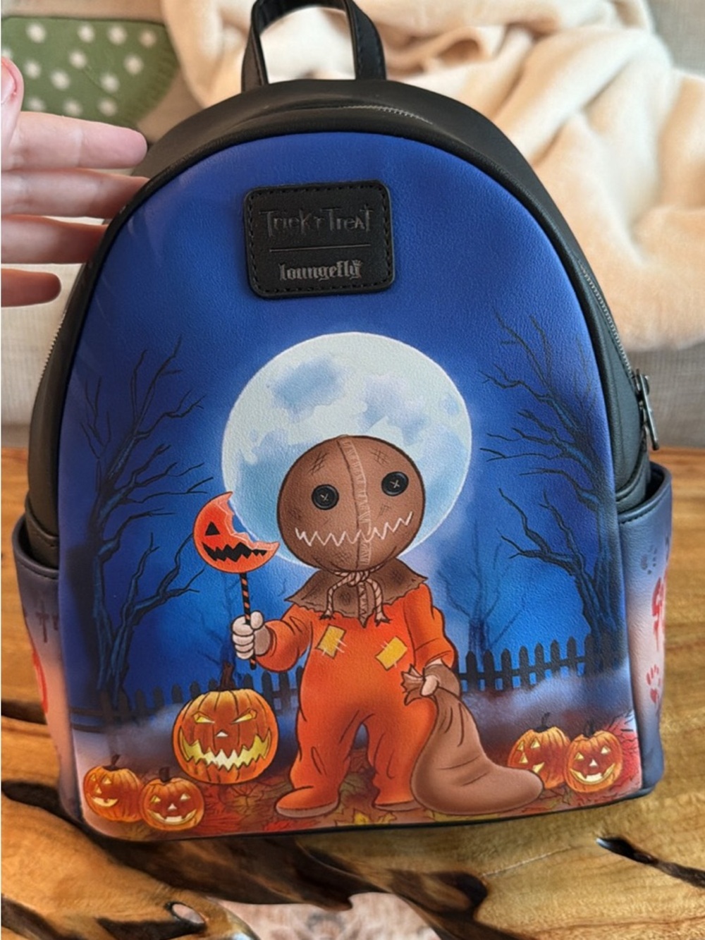 Loungefly Trick 'r Treat Sam Mini Backpack - Blue & Orange